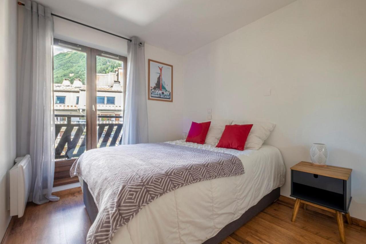Modern Apt With Balcony In The Center Of Chamonix Esterno foto